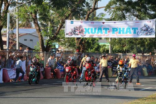 Giải đua xe mô tô thể thao tranh Cúp vô địch quốc gia năm 2015
